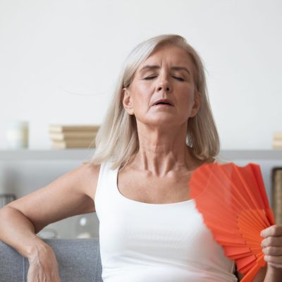 Menopausa: Sintomas mais comuns e como melhorar a qualidade de vida